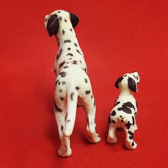 Two Schleich Dalmatian Dog Figurines Adult Male & Puppy 2006 - Picture 5 of 9